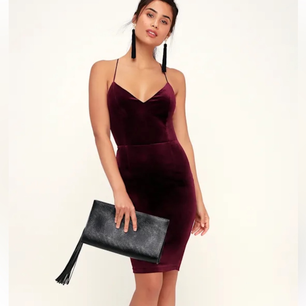 Karin Burgundy velvet lace-up bodycon dress